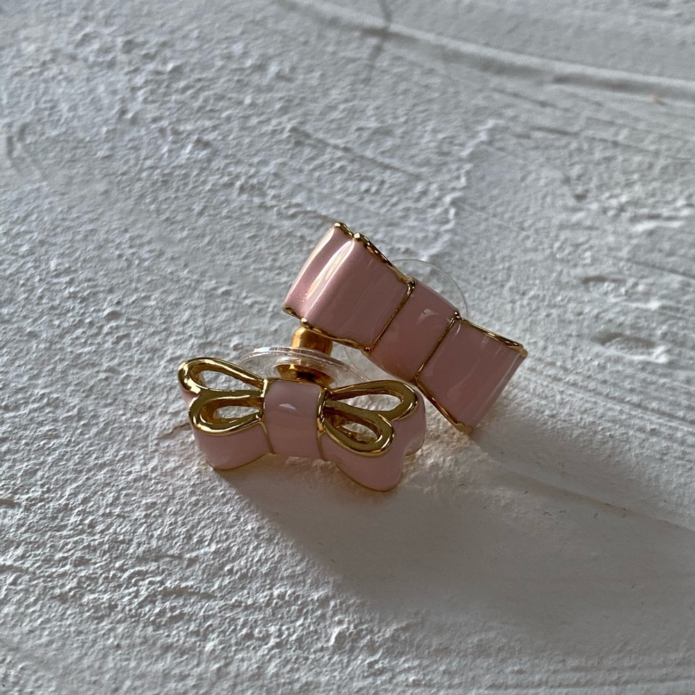 Kate Spade pink bow earrings, mint condition